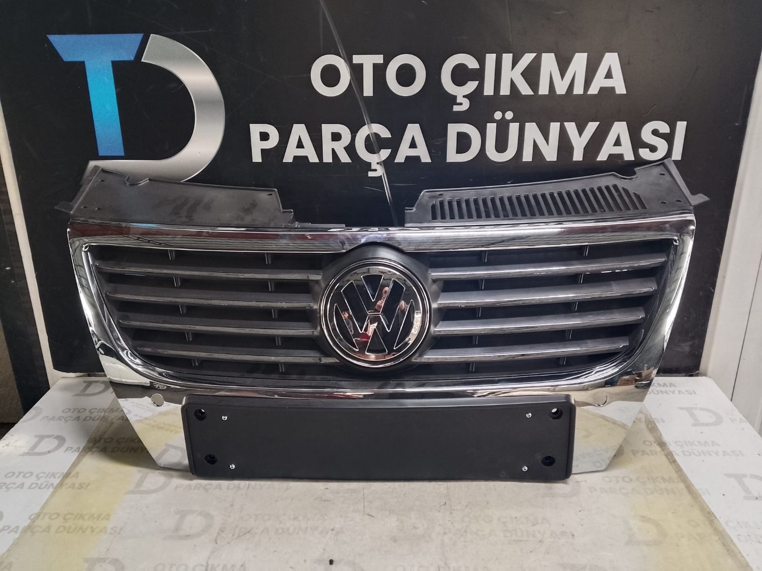 VOLKSWAGEN PASSAT B6 �N PANJUR